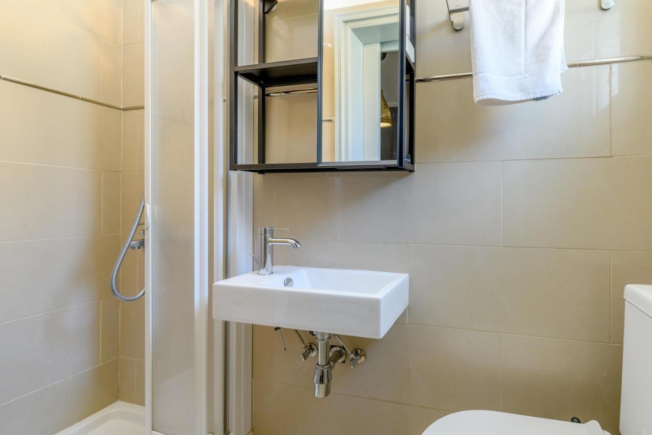 פרוטאראס Villa Lela Serena By Ezoria Villas מראה חיצוני תמונה